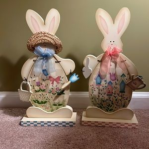 Pair of Easter bunny decorations